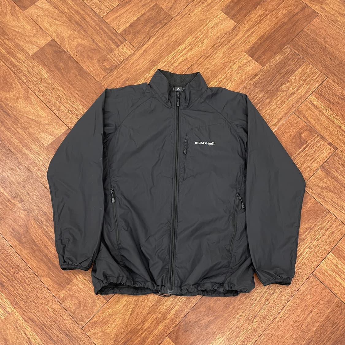 몽벨 바람막이 상품이미지1