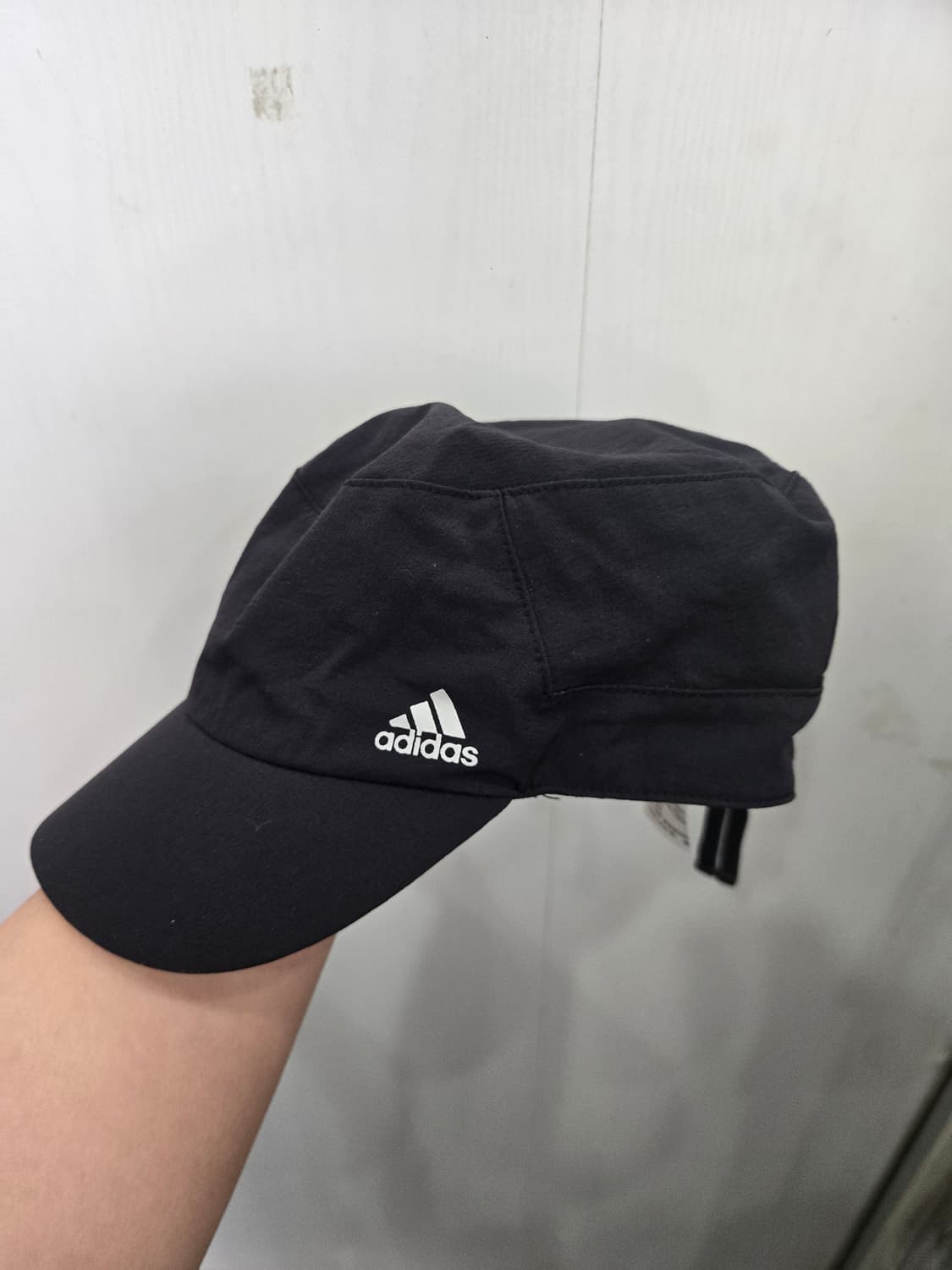 M사이즈 )) adidas 아디다스 볼캡 모자! 블랙 & 화이트 상품이미지4