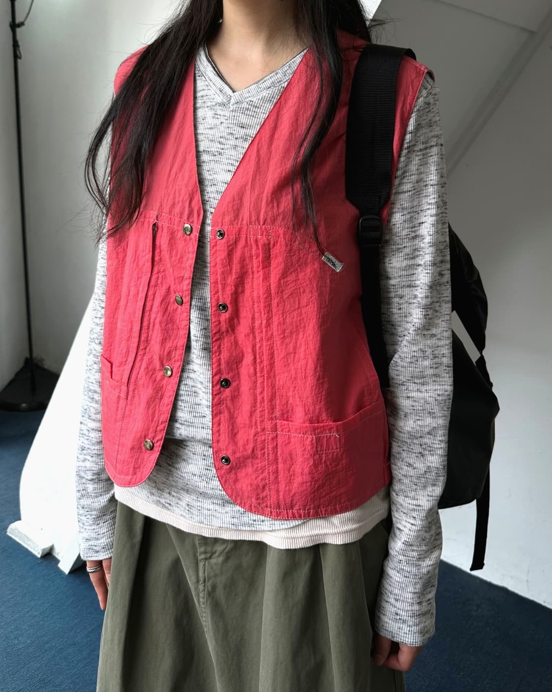 Washed nylon 2way design vest 상품이미지10