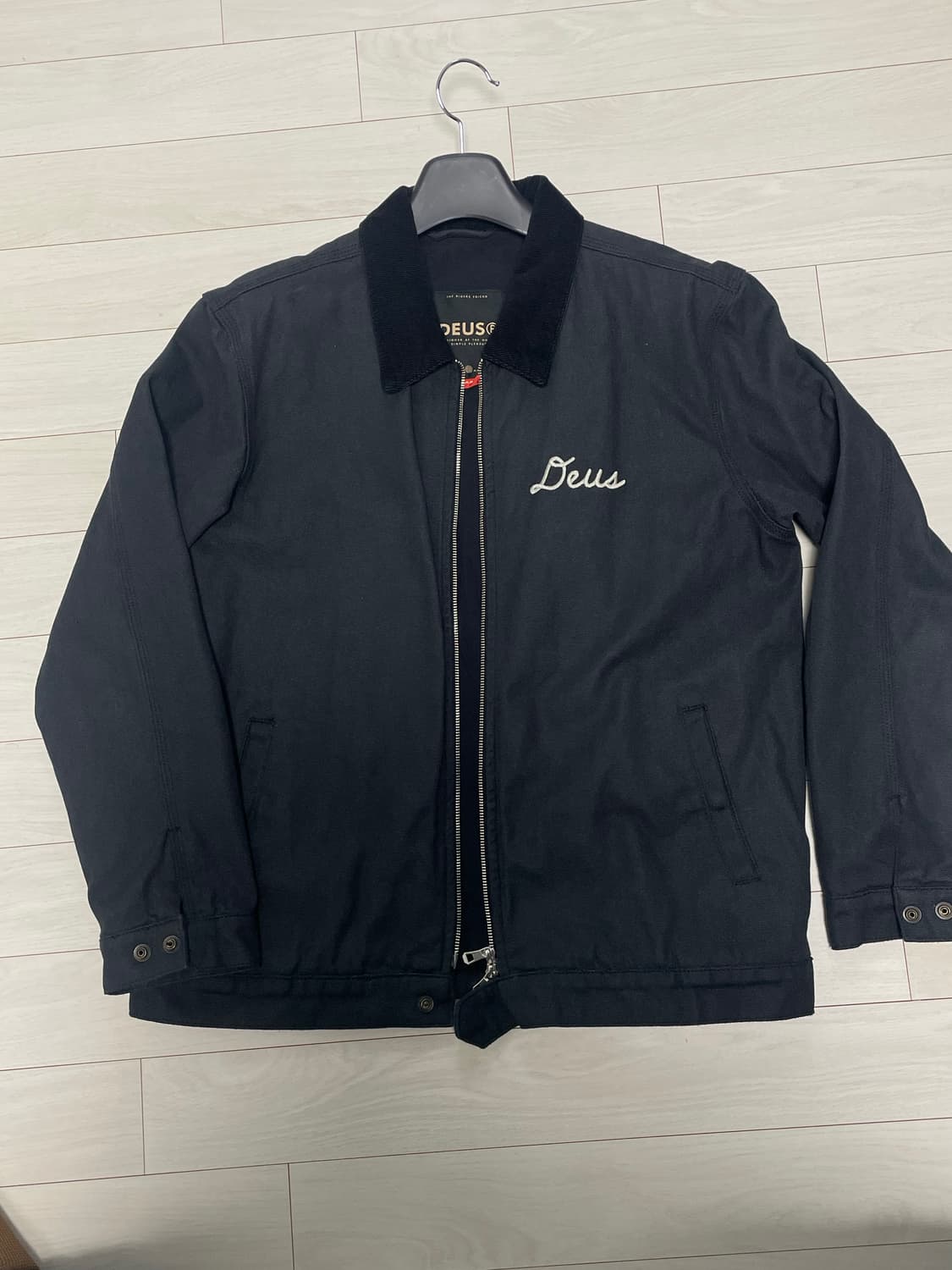 데우스 자켓 상품이미지1