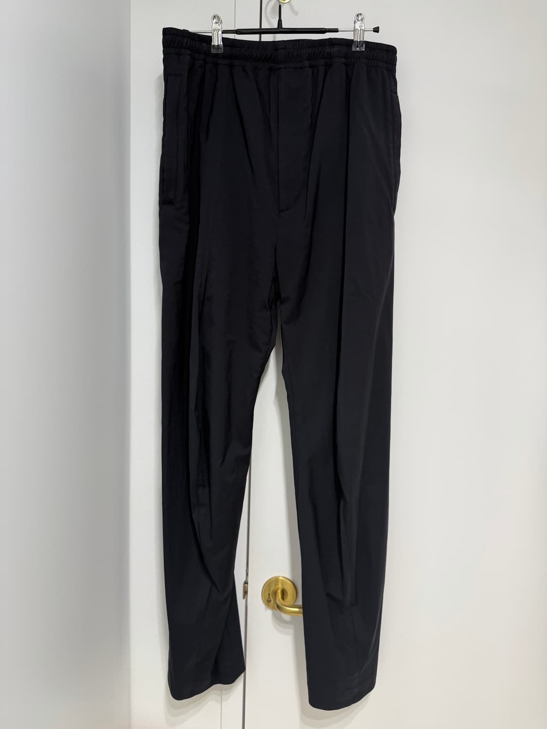 발렌시아가 나일론 트랙팬츠 상품이미지1