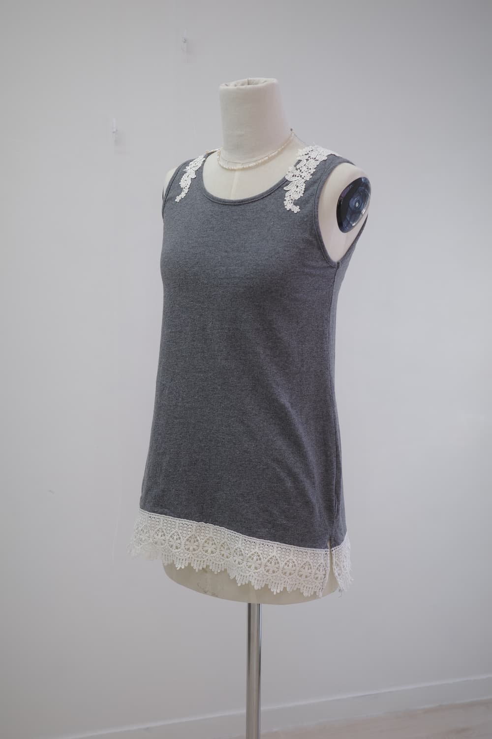 Grey lace sleeveless 상품이미지3