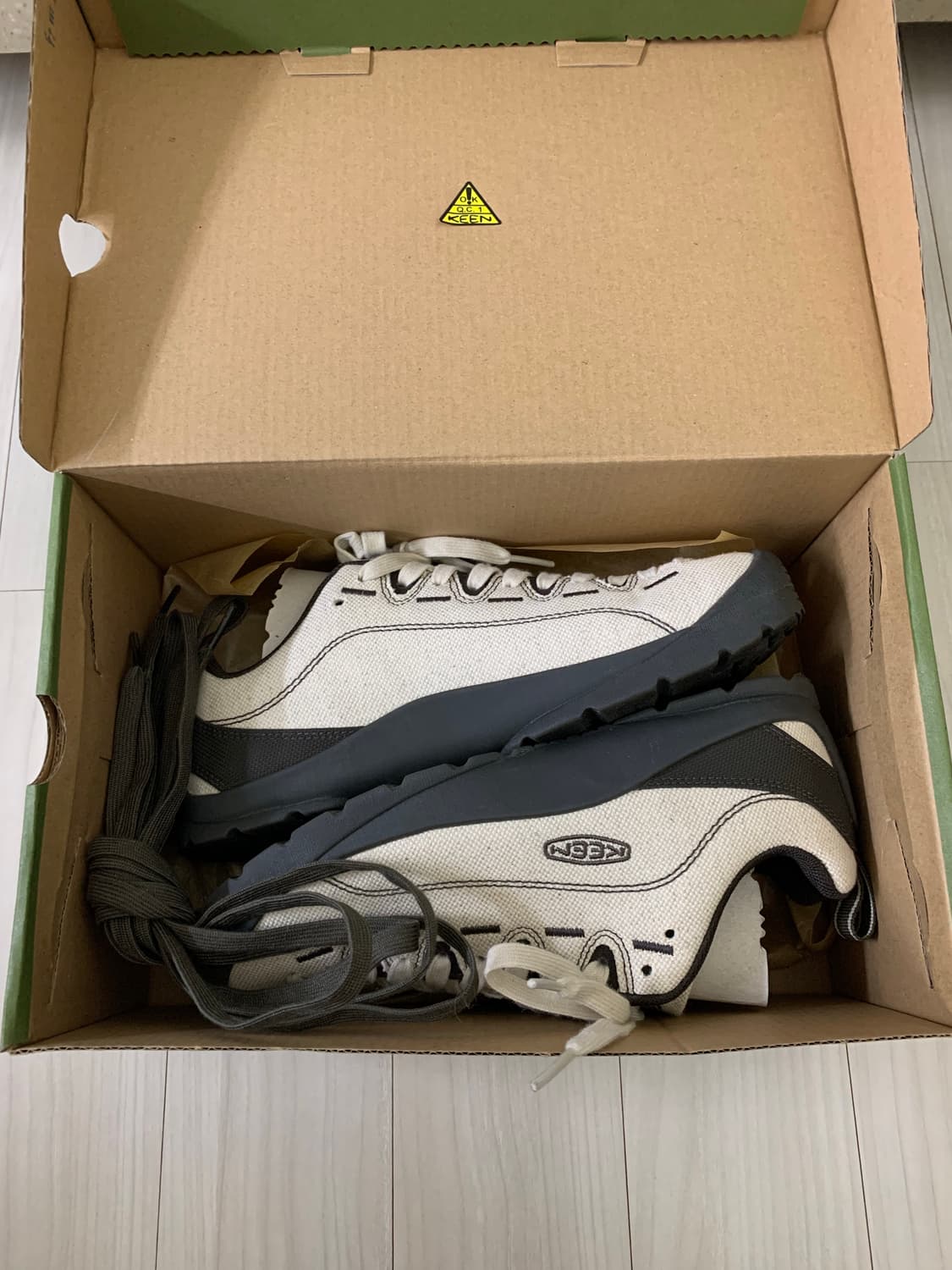 킨 KEEN 재스퍼 캔버스 240 풀박 상품이미지3