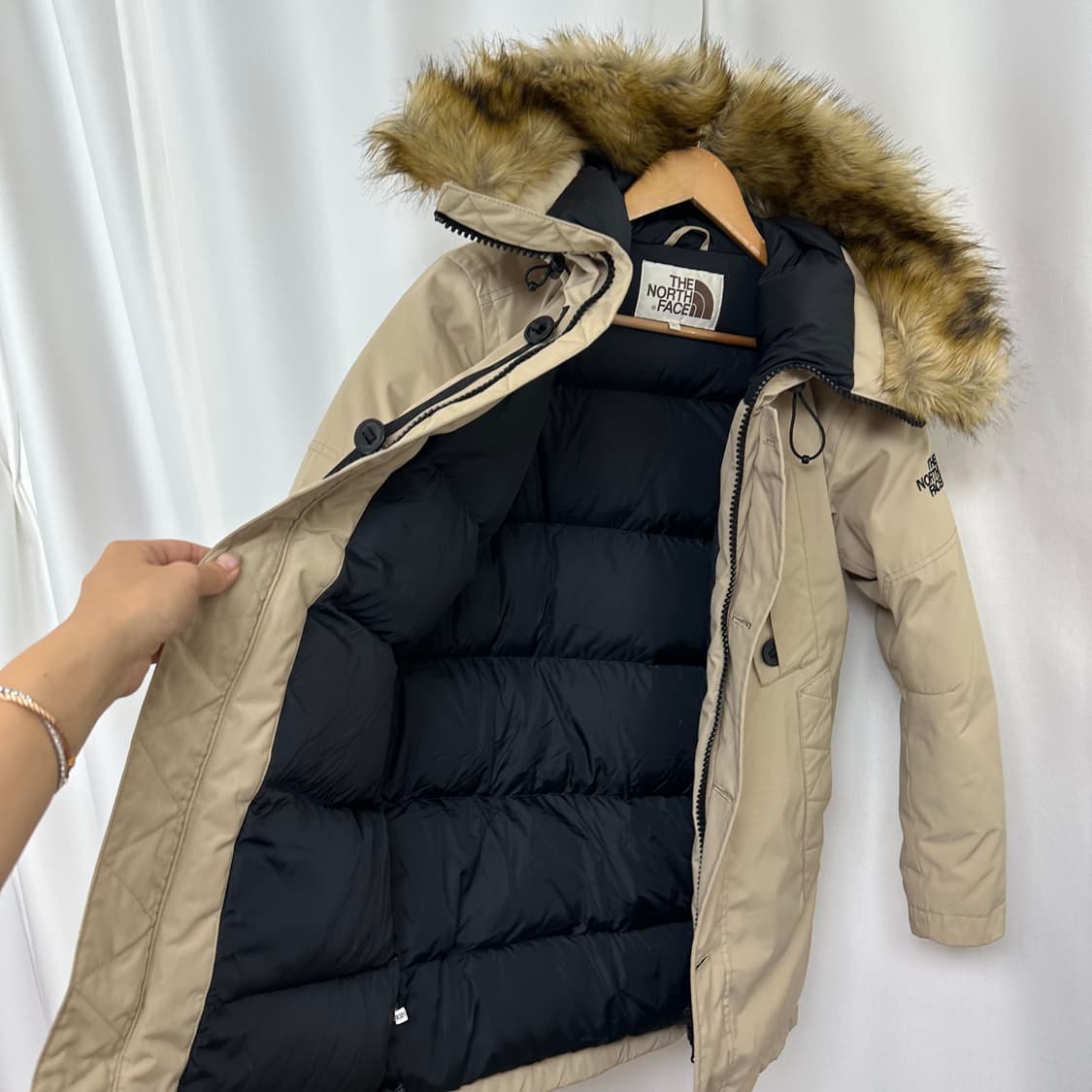   노스페이스 여자 거위털 솜빵빵 패딩 85 XS 상품이미지6