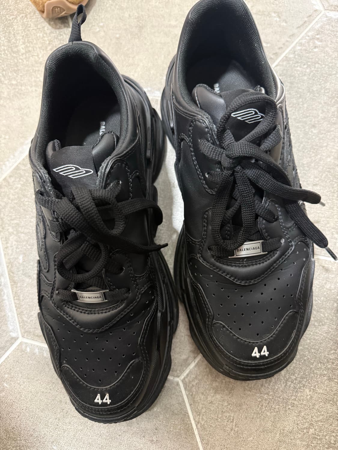 발렌시아가 트리플S 스포티 44 사이즈 상품이미지1