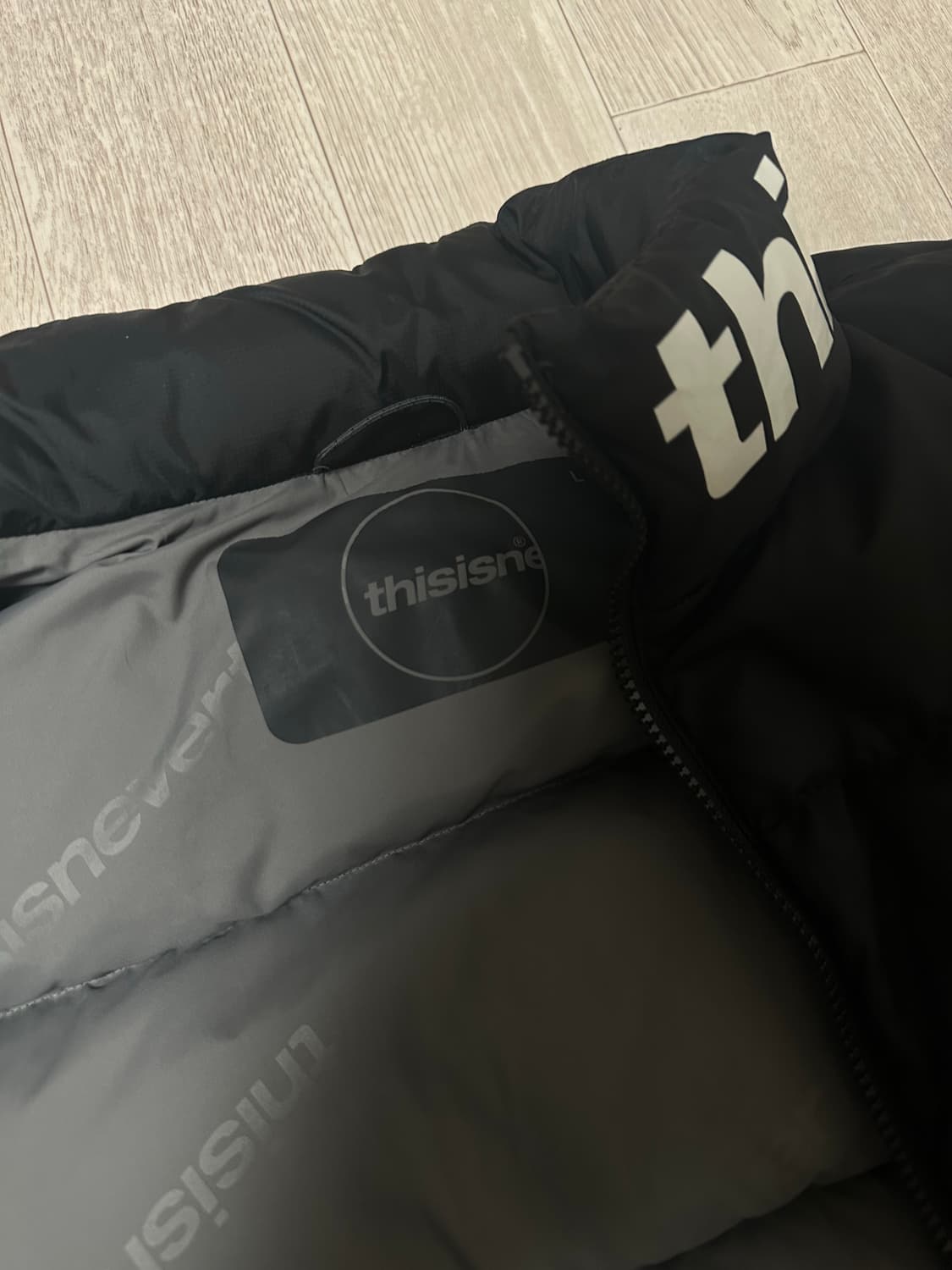 디스이즈네버댓 패딩 상품이미지3