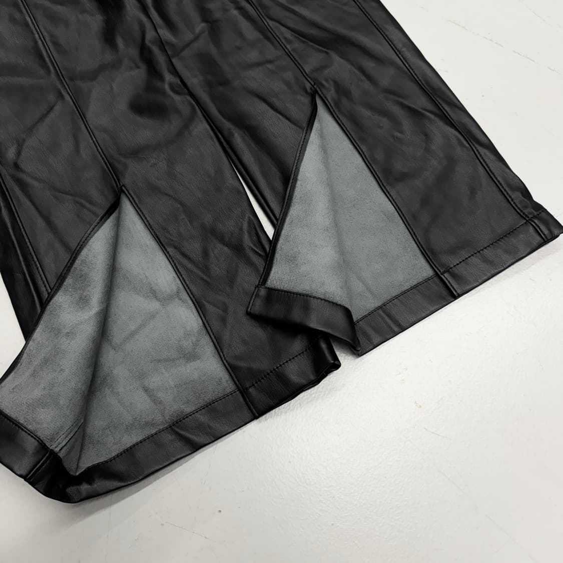 아디다스 레더 코팅 부츠컷 파이어버드 유광 와이드 분리형 트랙팬츠 상품이미지7