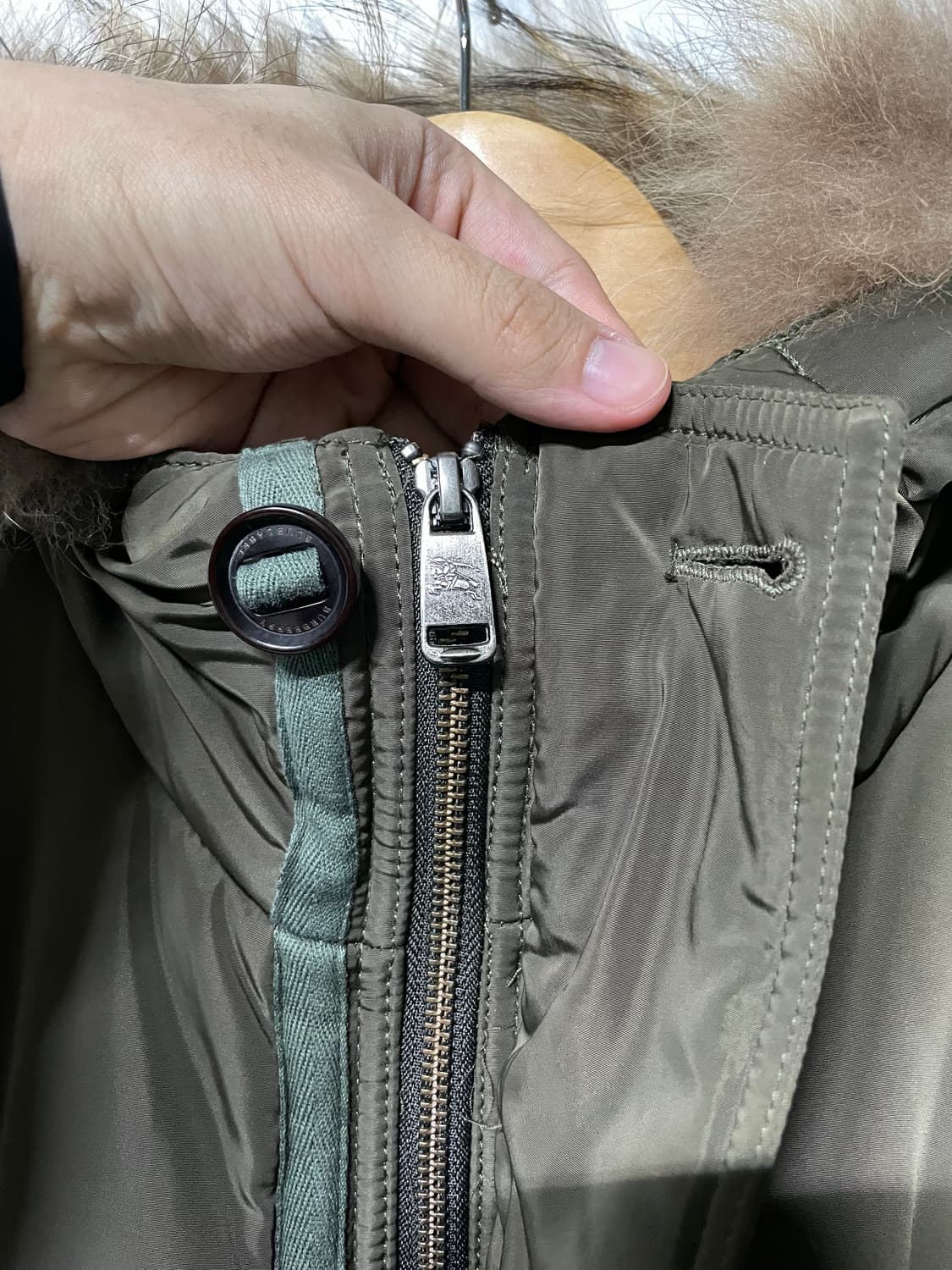 버버리 야상 패딩 자켓 점퍼 사이즈 100 상품이미지6