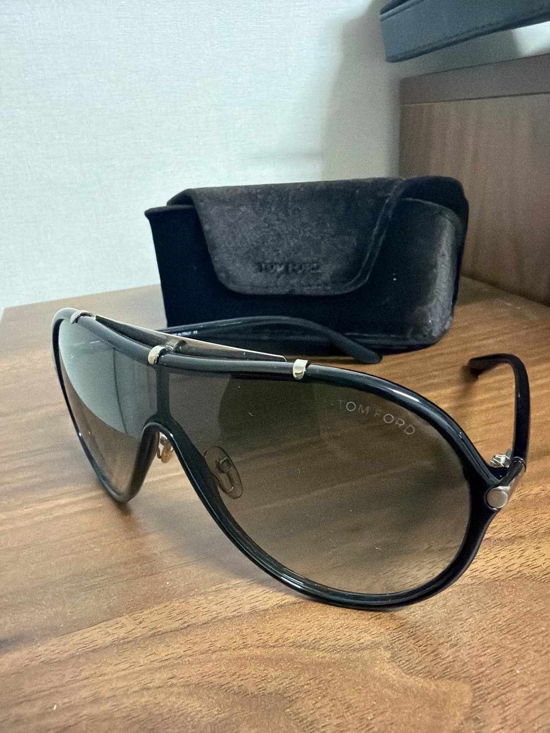 톰포드 tf152 선글라스 판매합니다 상품이미지1