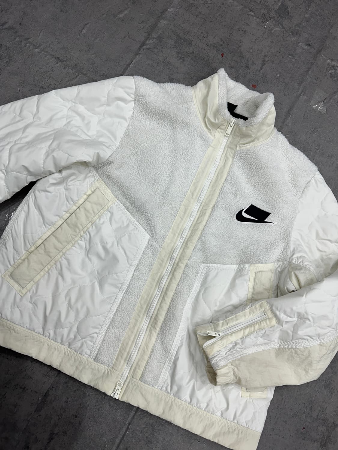 나이키 SYN 뽀글이 투웨이 패딩 상품이미지2