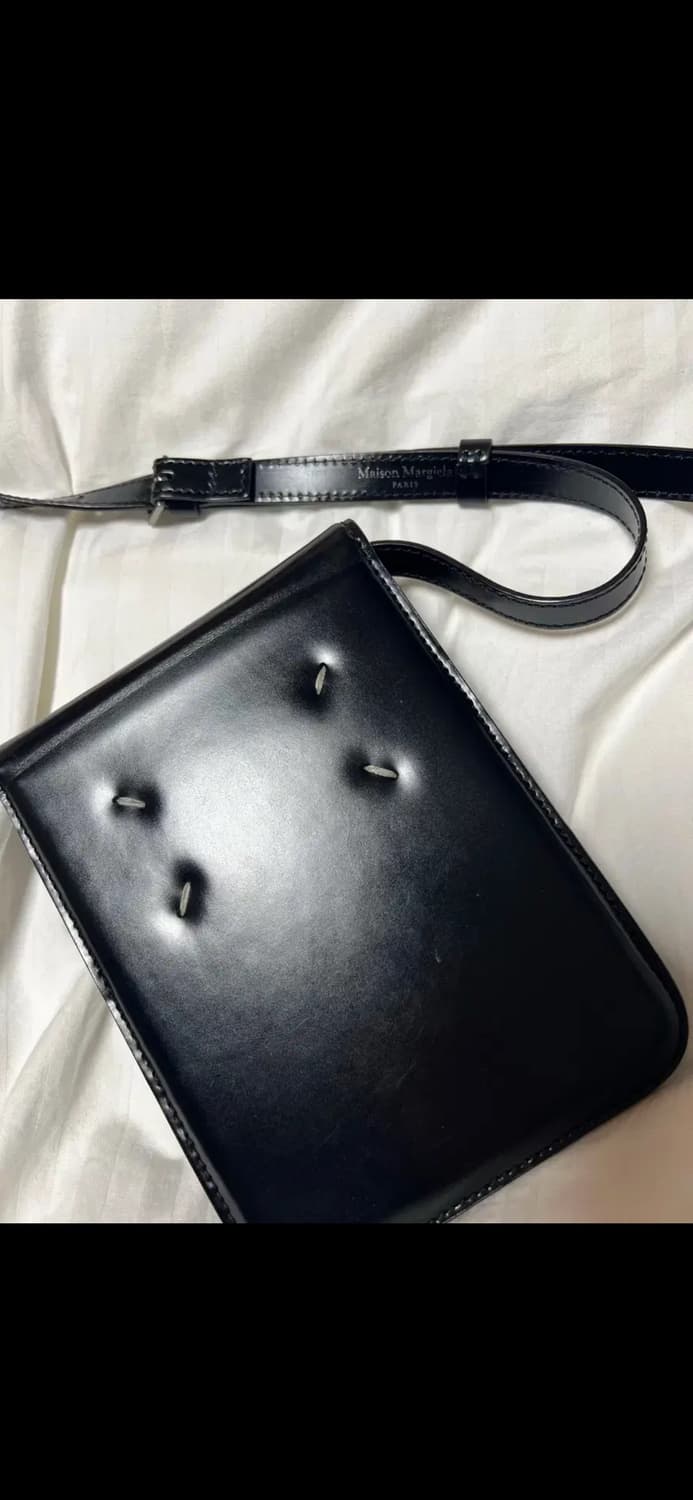 마르지엘라 스티치 레더 크로스백 상품이미지2