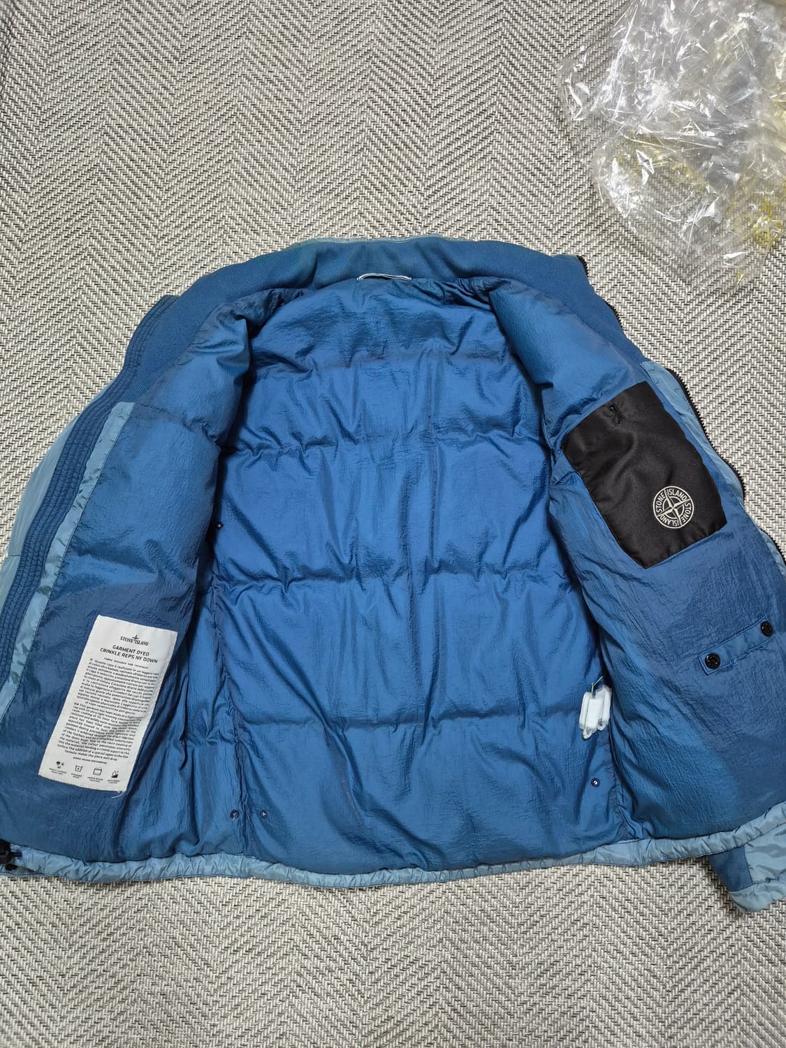 정품 스톤아일랜드 크링클랩스 패딩자켓 M-95 상품이미지3