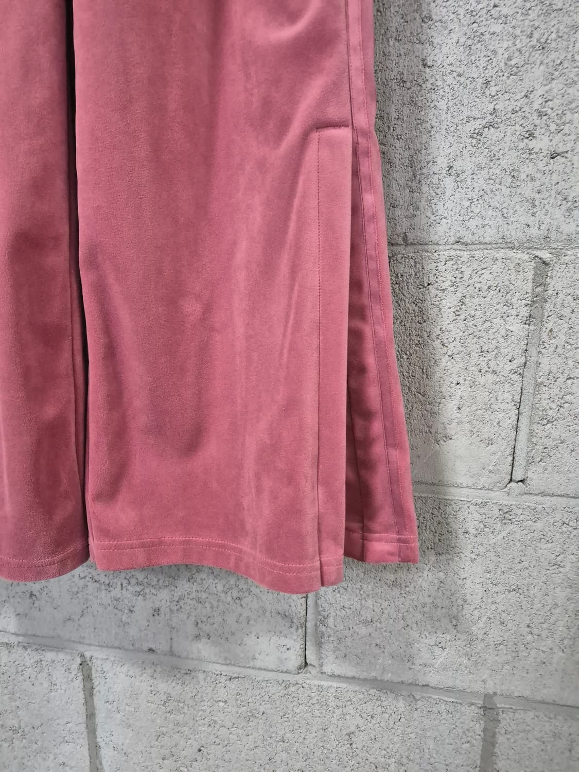 아디다스 벨벳 희귀 핑크 와이드 팬츠  상품이미지5