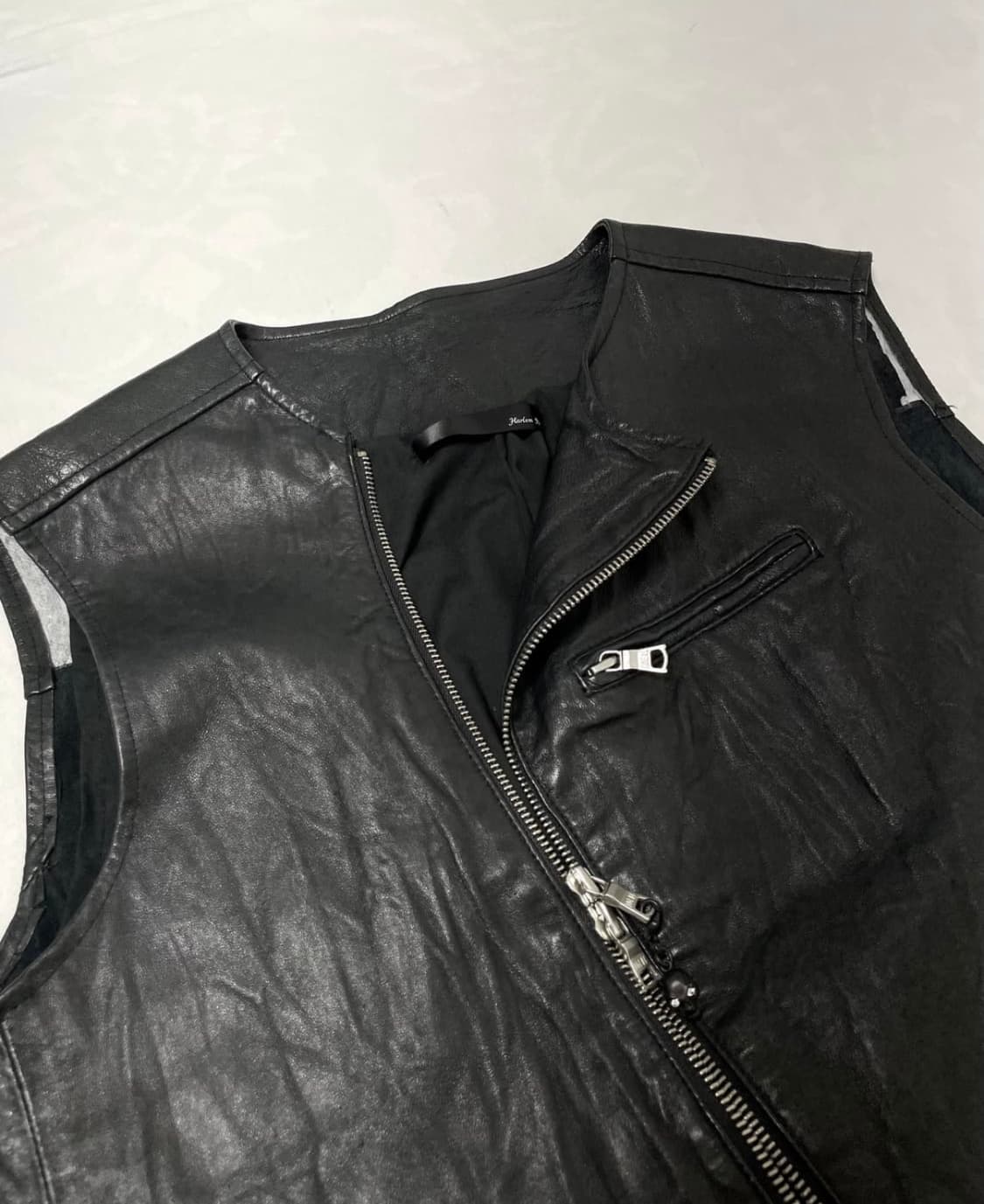 None Skull Diagonal Zip Leather Vest 상품이미지4