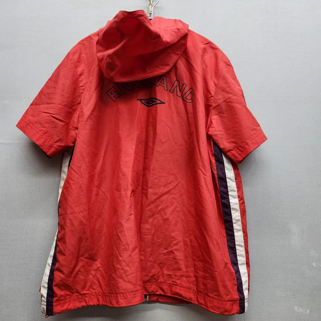 엄브로 잉글랜드 국가대표 빈티지 반팔 후드 스트링 바람막이100(L) 상품이미지4