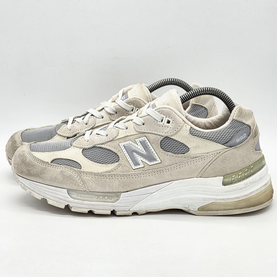  뉴발란스 992 메이드 인 USA 화이트 실버 (270 D)  상품이미지1