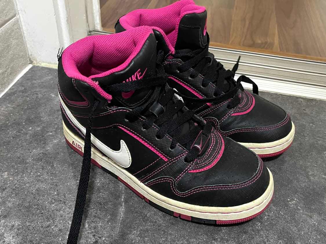 나이키 하이탑 블랙핑크 스니커즈 상품이미지1