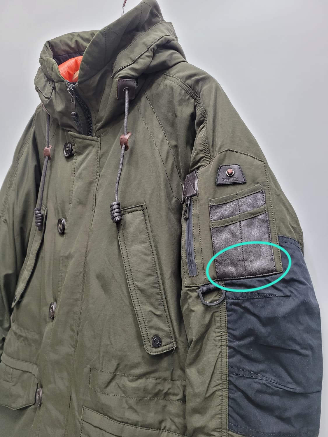 series 시리즈 빈티지 후드 패딩 자켓 / 남 100
 상품이미지3