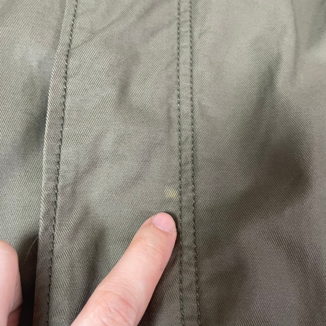 써스데이 아일랜드 투포켓 카키 야상 점퍼 S 상품이미지6