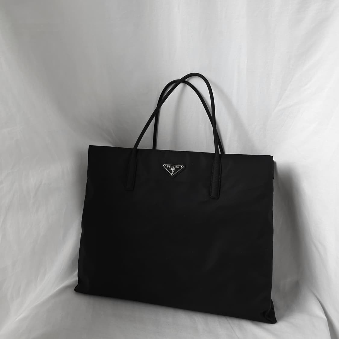 [정품 PRADA] 프라다 직사각 나일론 토트백 여성 서류가방 상품이미지9