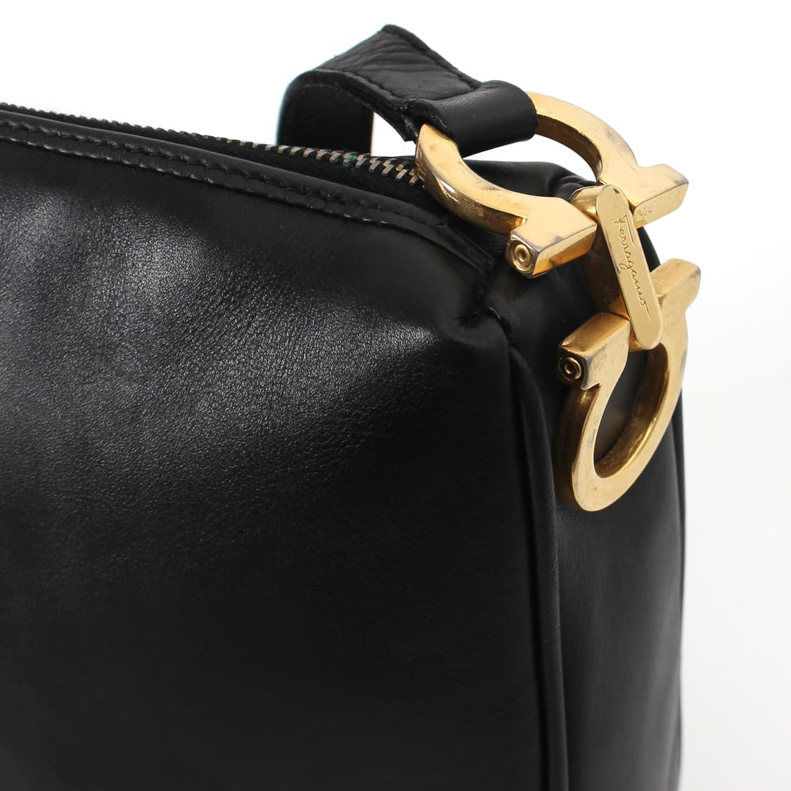 FERRAGAMO 페라가모 빈티지 간치니 크로스 숄더백 상품이미지4