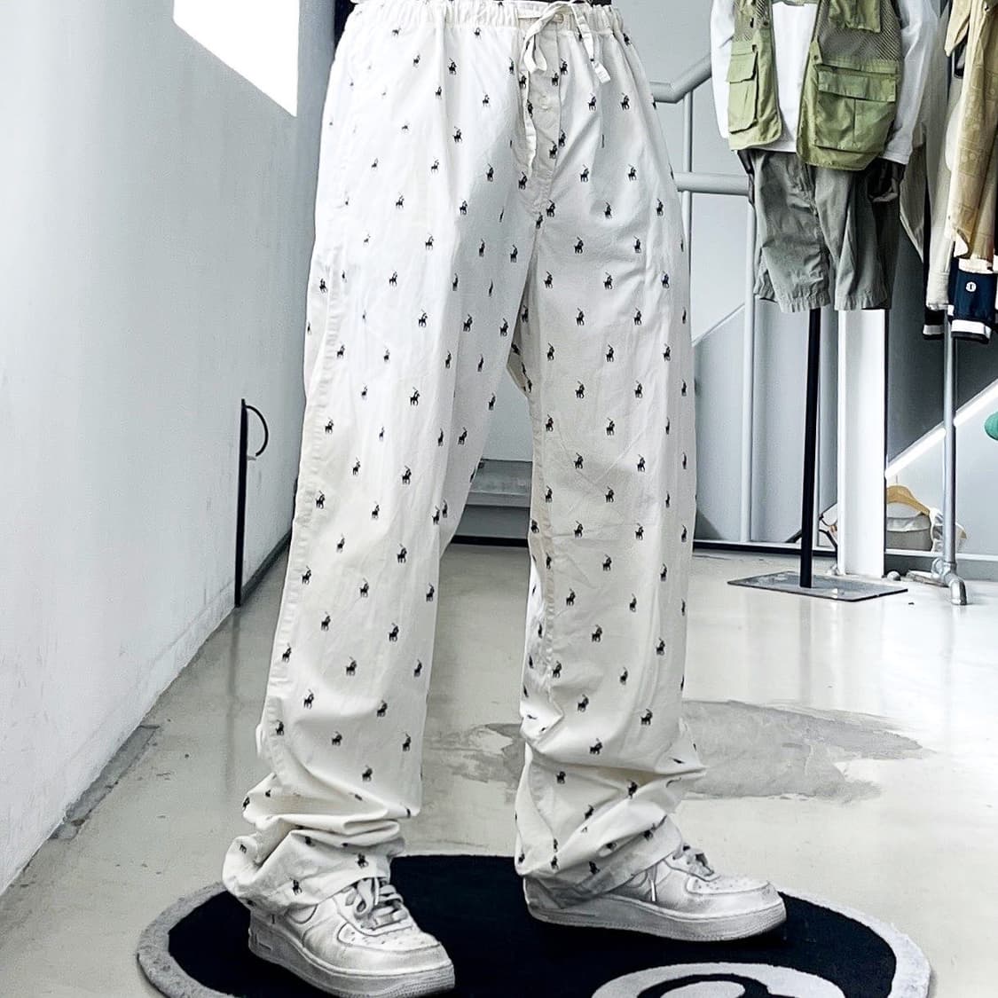 폴로 랄프로렌 멀티 포니 화이트 파자마 팬츠 상품이미지1