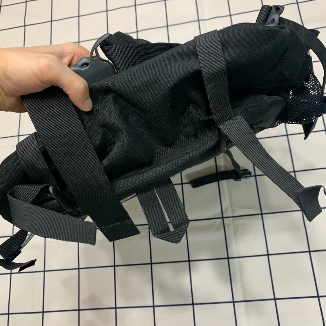 노스페이스 핫샷 카키색 백팩 상품이미지3