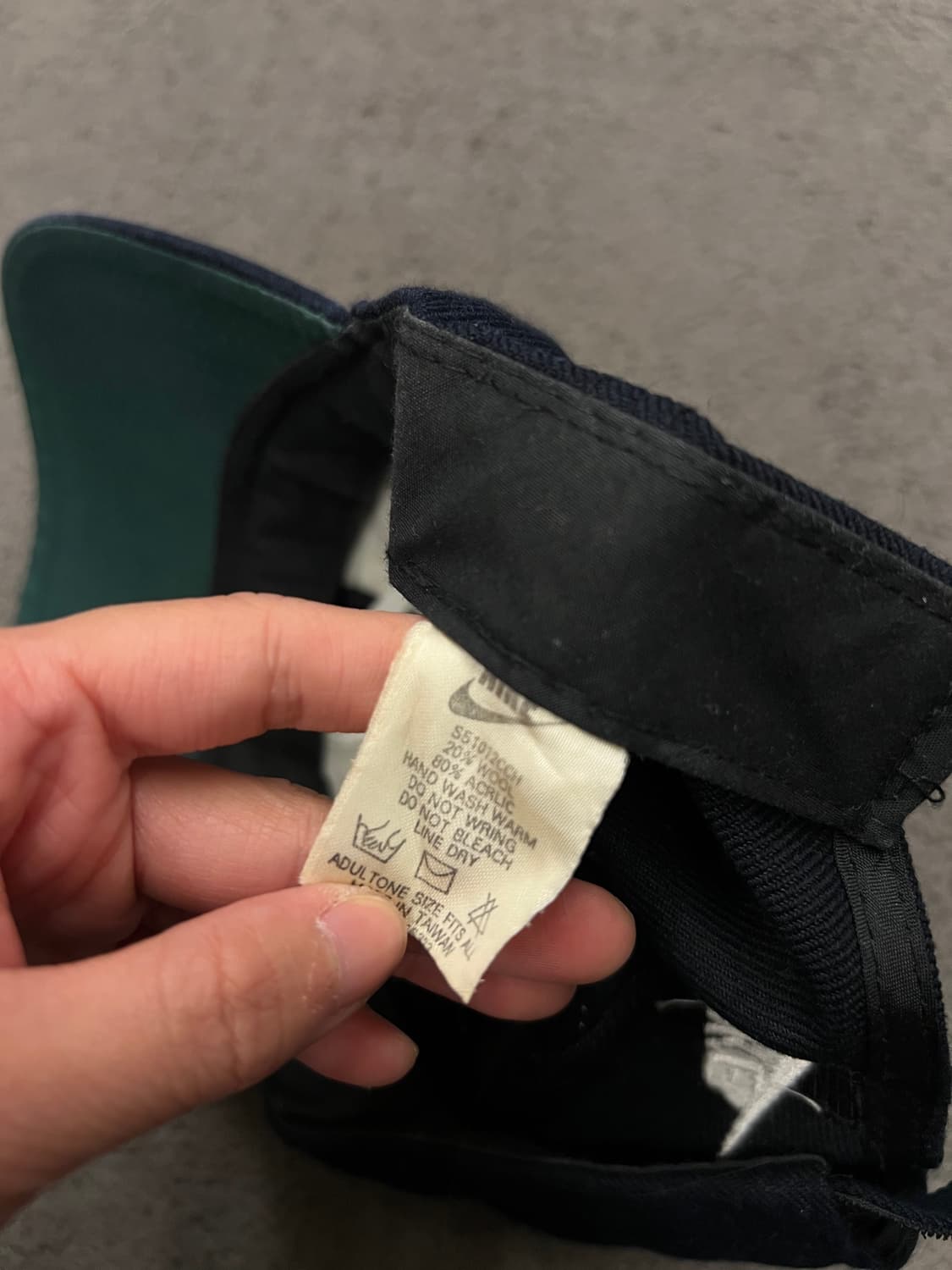 나이키 90s 올드스쿨 스우시캡 처분  상품이미지3