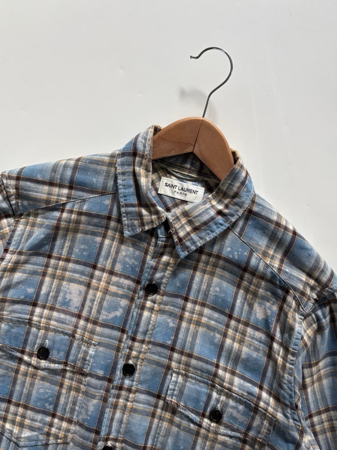 Saint Laurent Paris 생로랑 블리치드 셔츠 상품이미지3