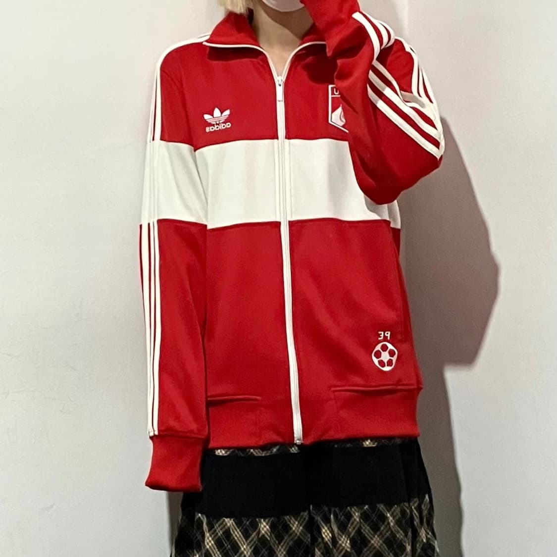 아디다스 페루 트랙탑 상품이미지1