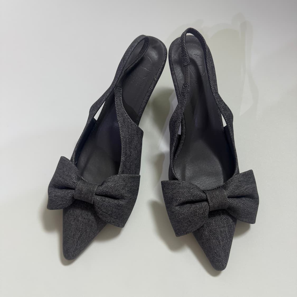 새상품 스틸레토 힐 240 상품이미지1