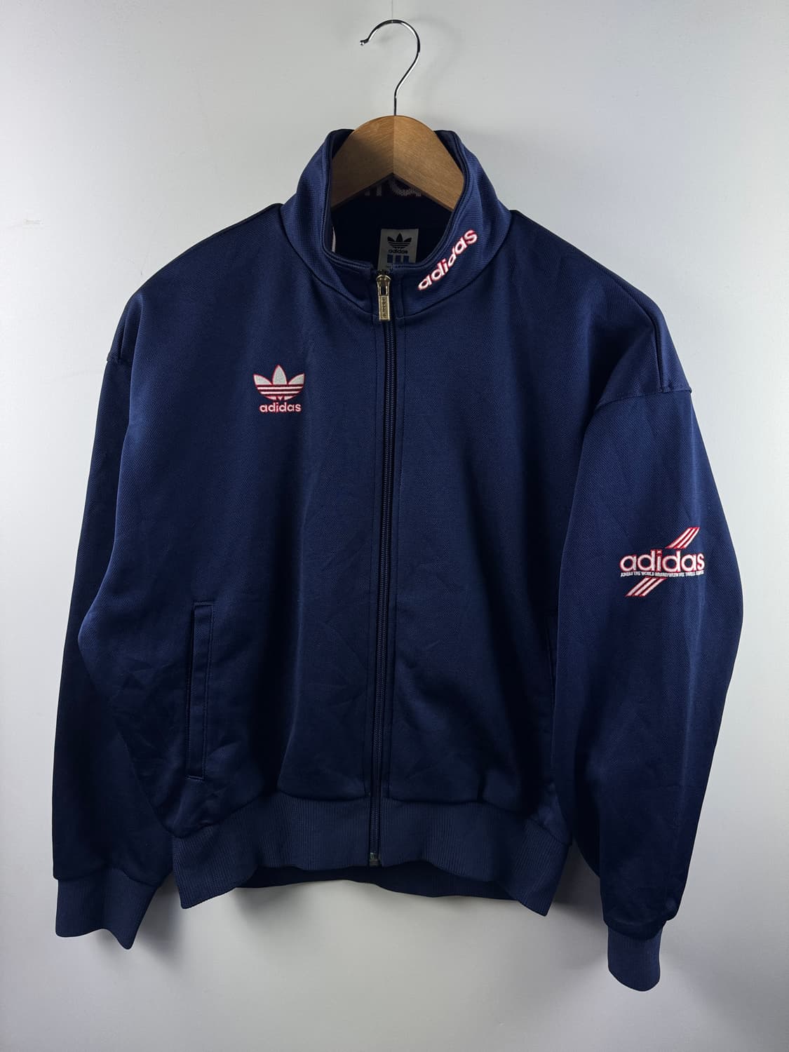 아디다스 데상트 가오리 아방 져지1783 상품이미지1