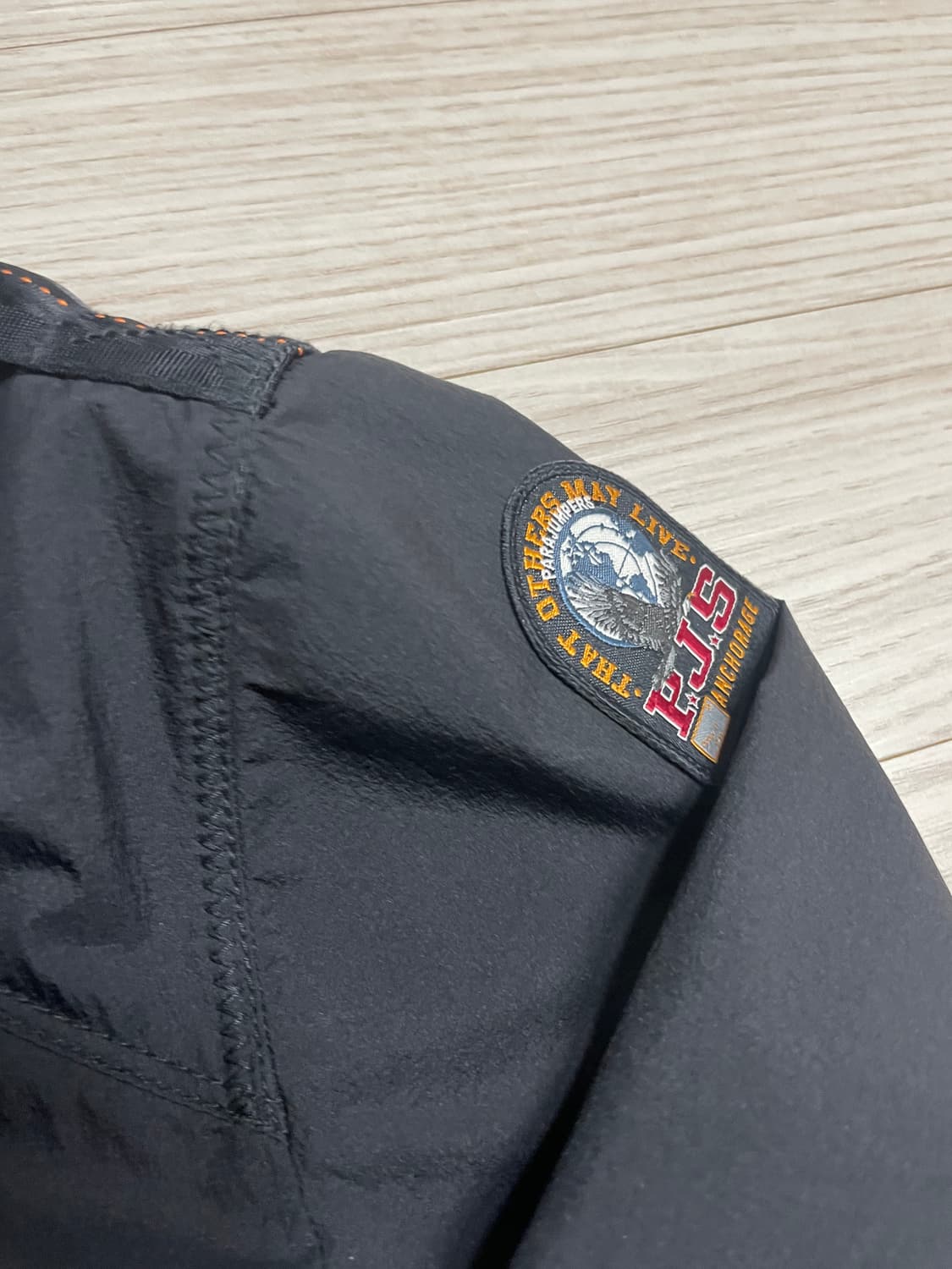 파라점퍼스 바람막이 윈드브레이커 상품이미지9