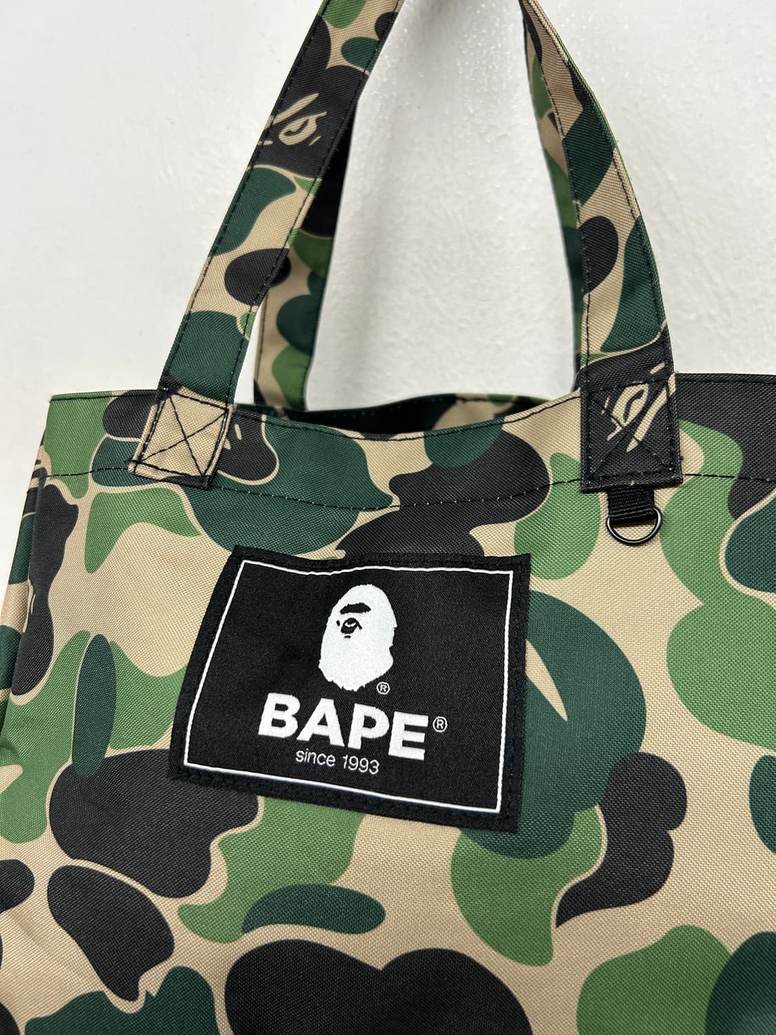 베이프 부록 카모 토트백 상품이미지2