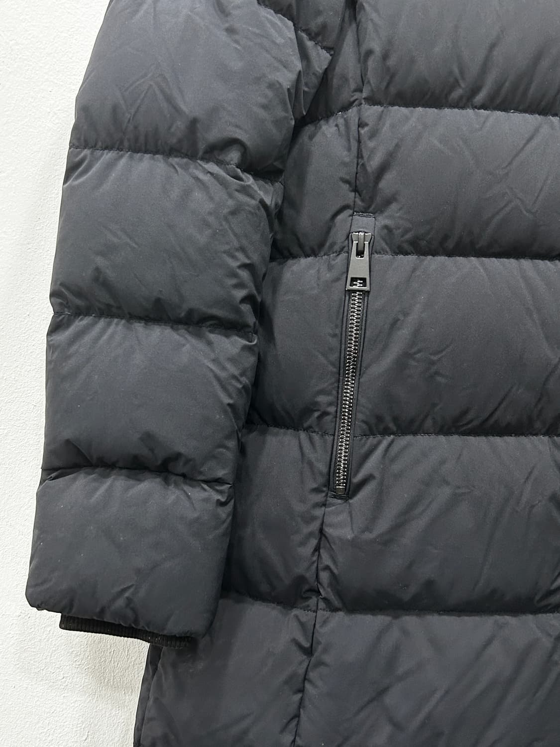 아이더 구스다운 블랙 롱패딩 여성 S 상품이미지4