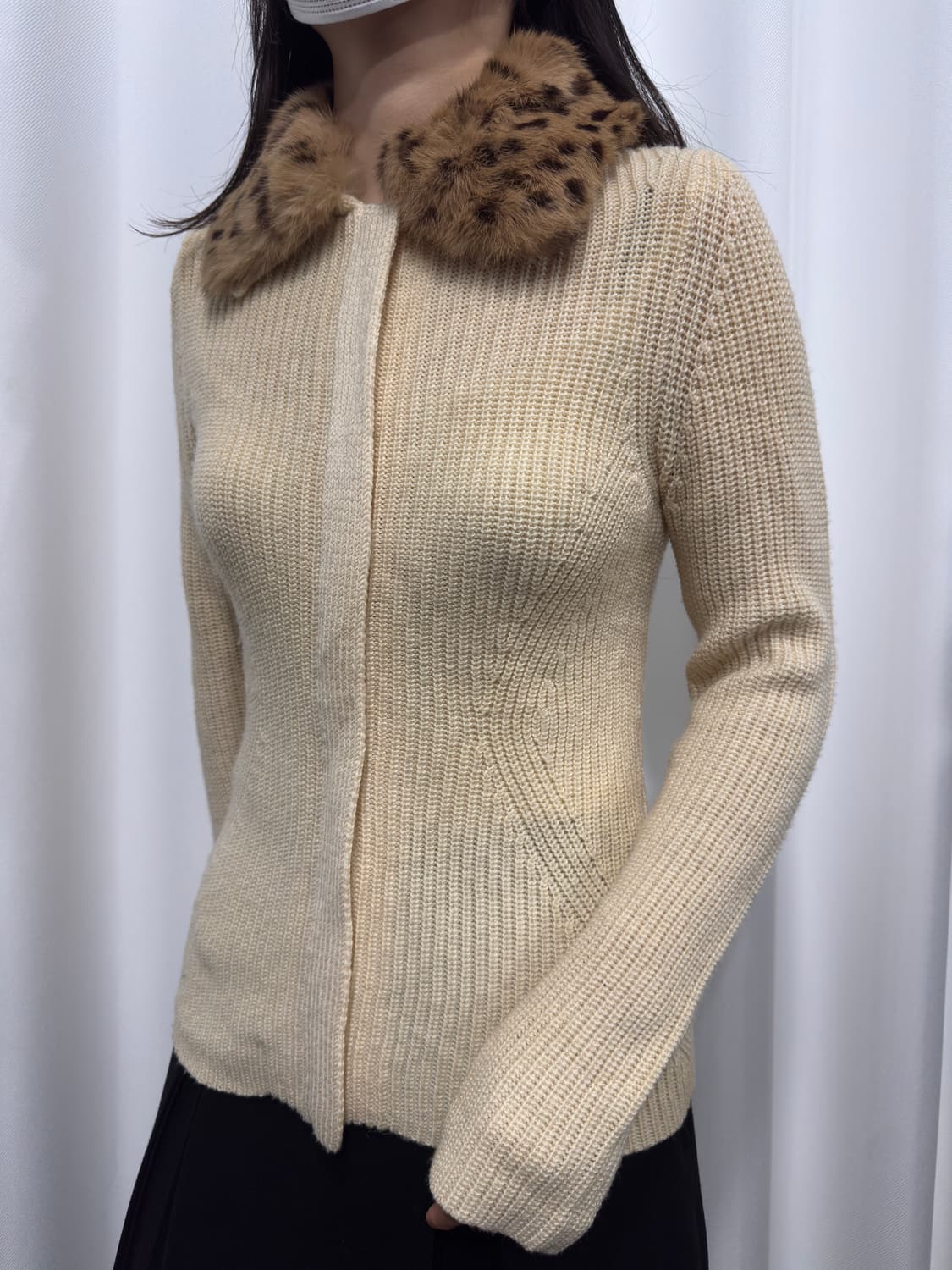 indivi rabbit fur knit zipup  상품이미지3