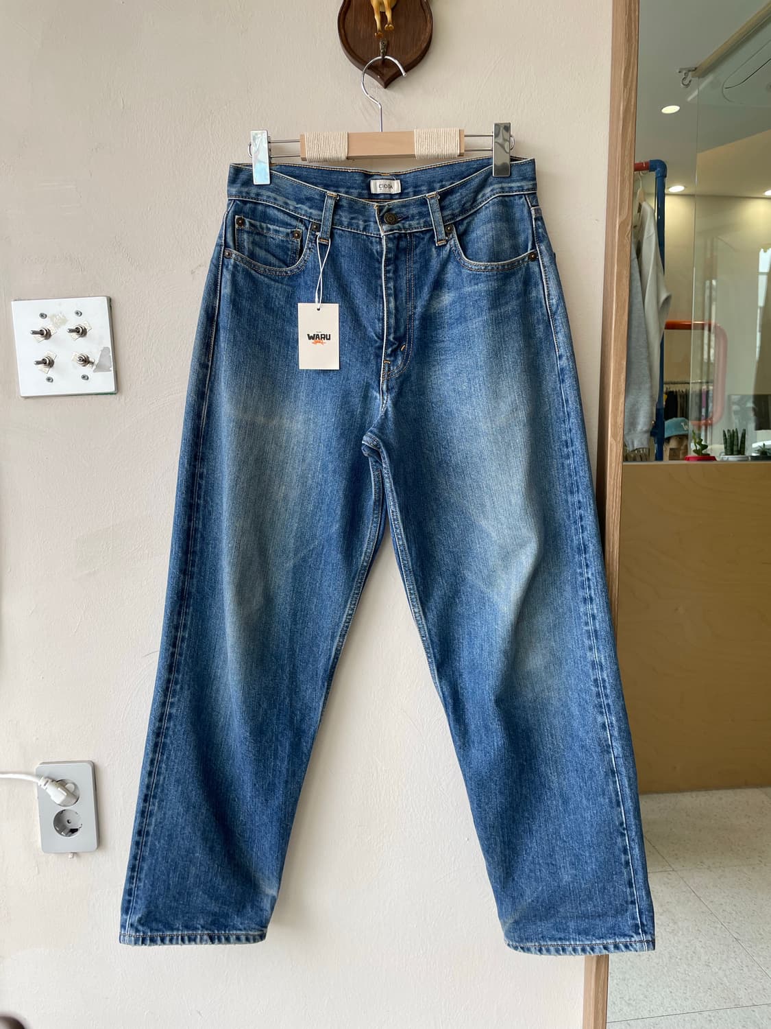 시오타 와이드 테이퍼드 5포켓 팬츠 (30) 상품이미지1