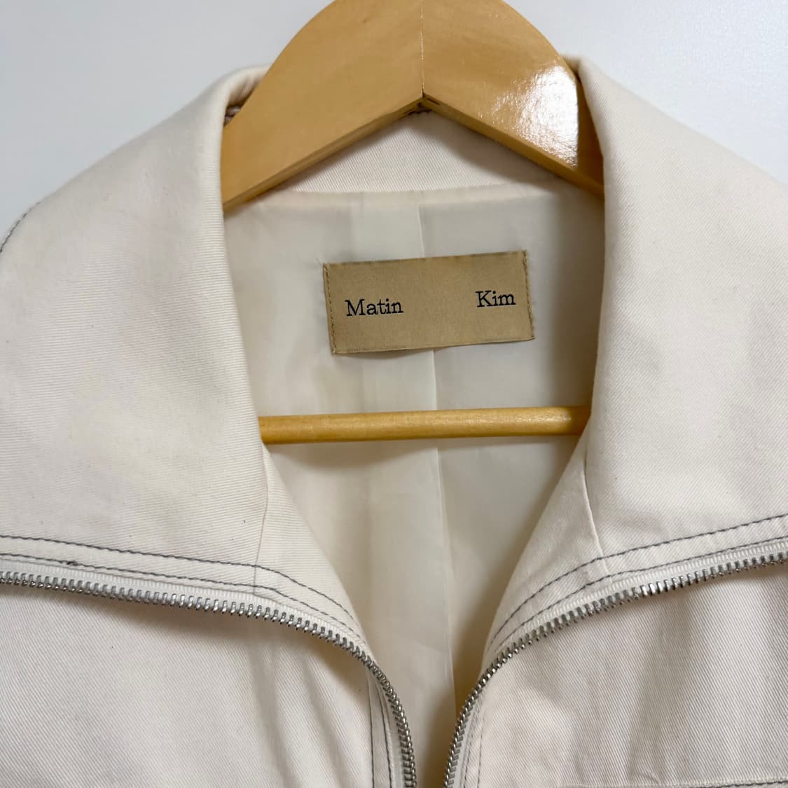 마뗑킴 니트 슬리브 포켓 점퍼 아이보리 상품이미지3