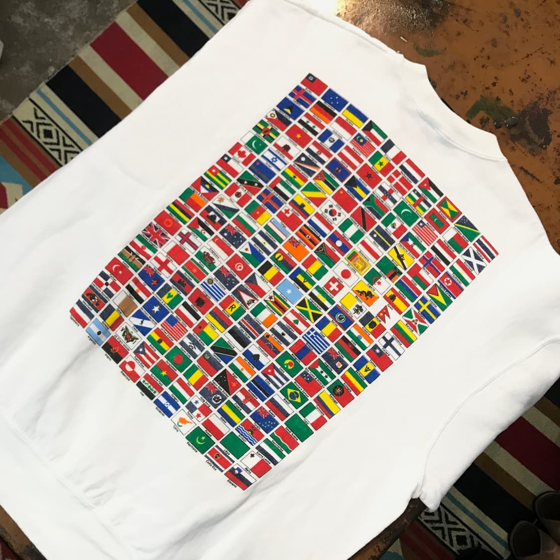 USA VTG 미국 빈티지 국기 프린팅 유니버셜 화이트 기모 맨투맨 상품이미지2