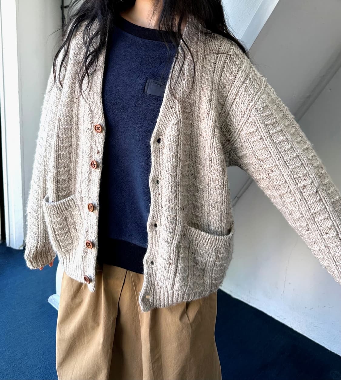 Low gauge pattern heavy knit cardigan 상품이미지9