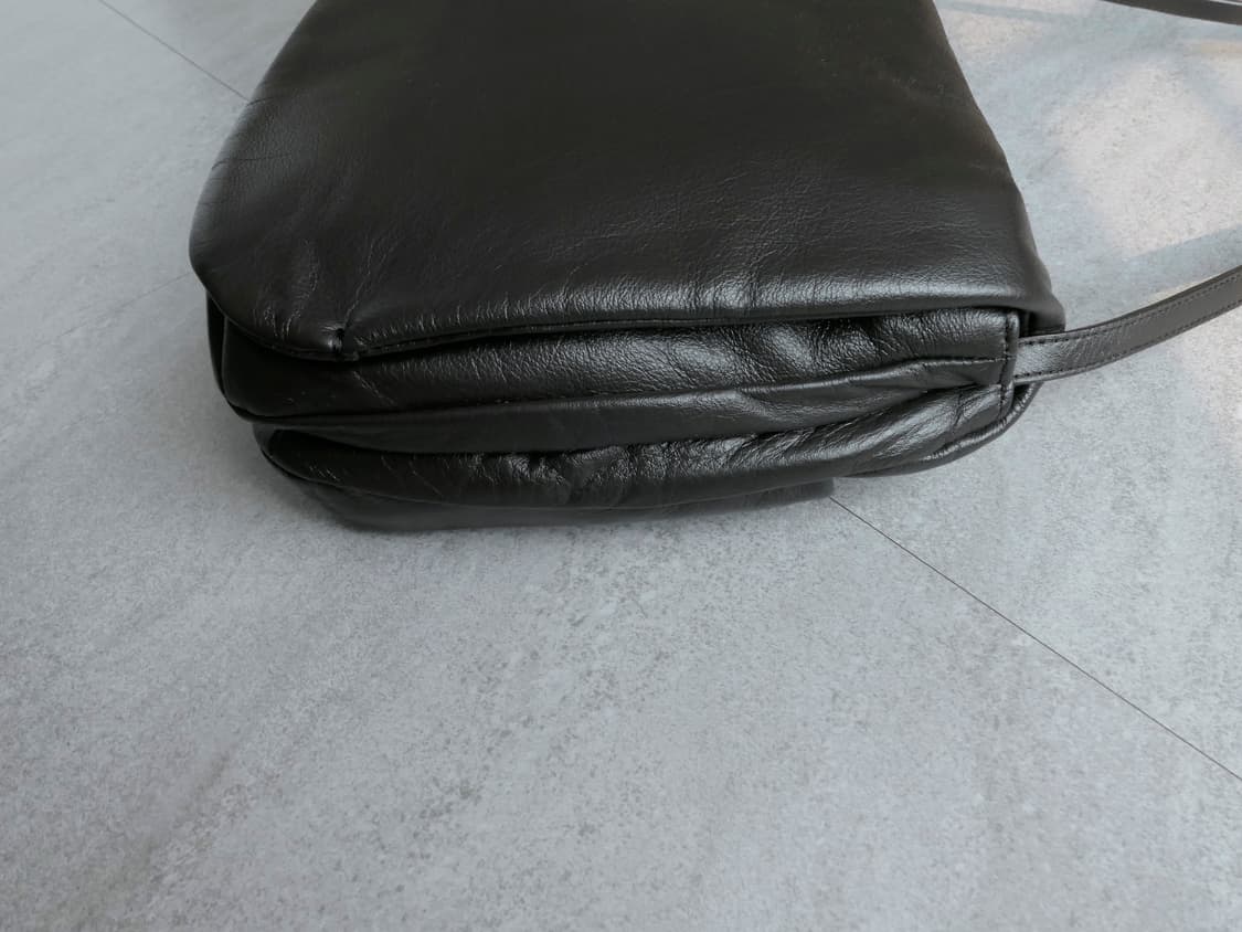 어트 레터백 다크브라운 상품이미지5