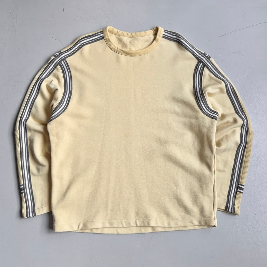 시스템옴므 사이드라인 배색 맨투맨 스웻셔츠 상품이미지2