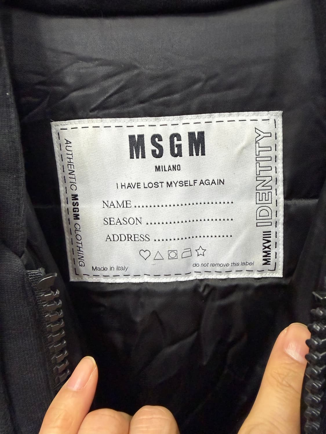 정품) MSGM 남성 오버핏 블랙 후드 패딩 점퍼  상품이미지5