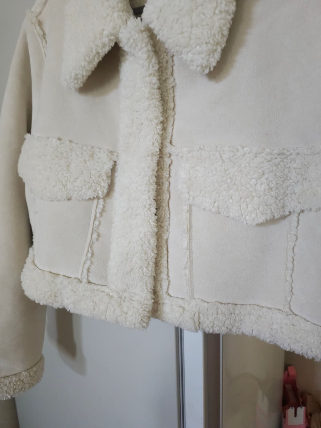 WANT  크롭 무스탕 아이보리 상품이미지3