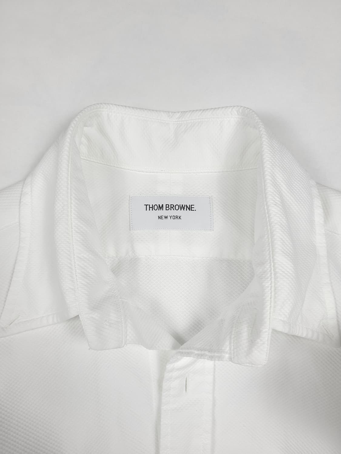 톰브라운 블랙 암밴드 셔츠 상품이미지6