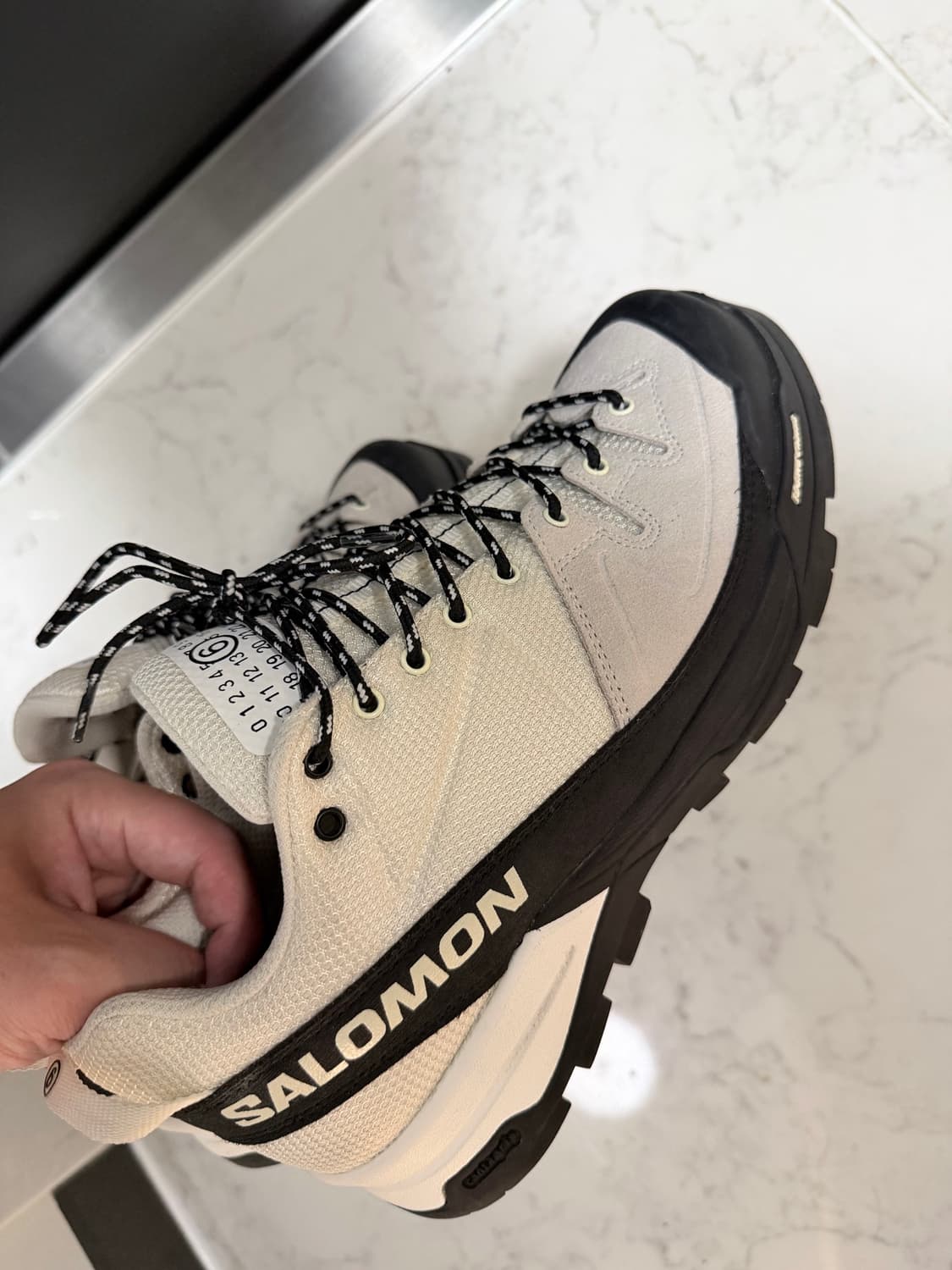 살로몬 x MM6 메종 마르지엘라 X-ALP 화이트 상품이미지2