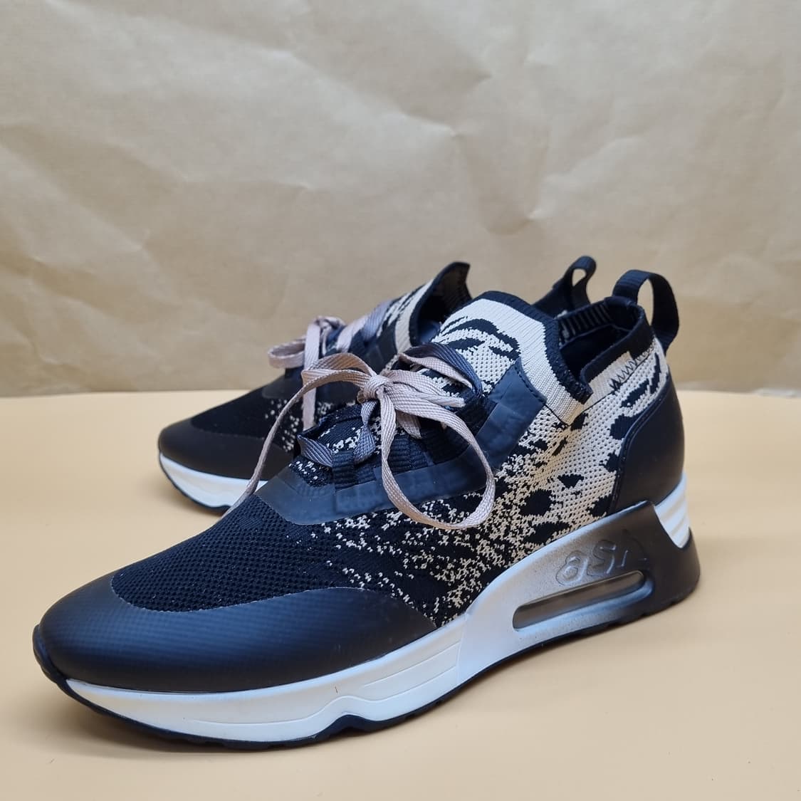 아쉬 니트 키높이 스니커즈 245 굽5 상품이미지1