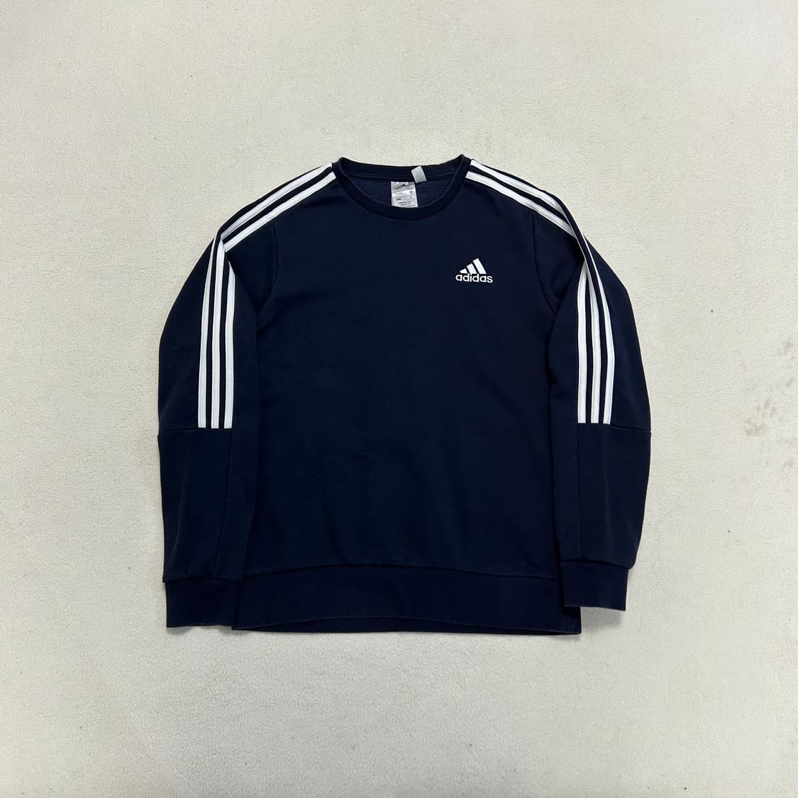 Adidas navy sweatshirt 상품이미지4