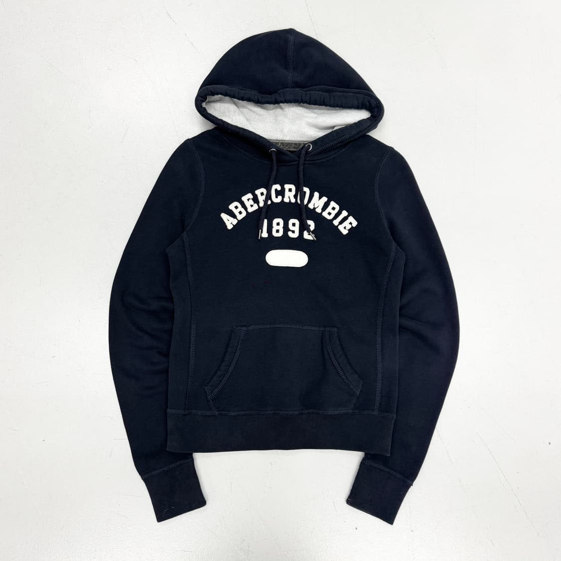 아베크롬비 Y2K 딱붙 아치로고 후드티 상품이미지2