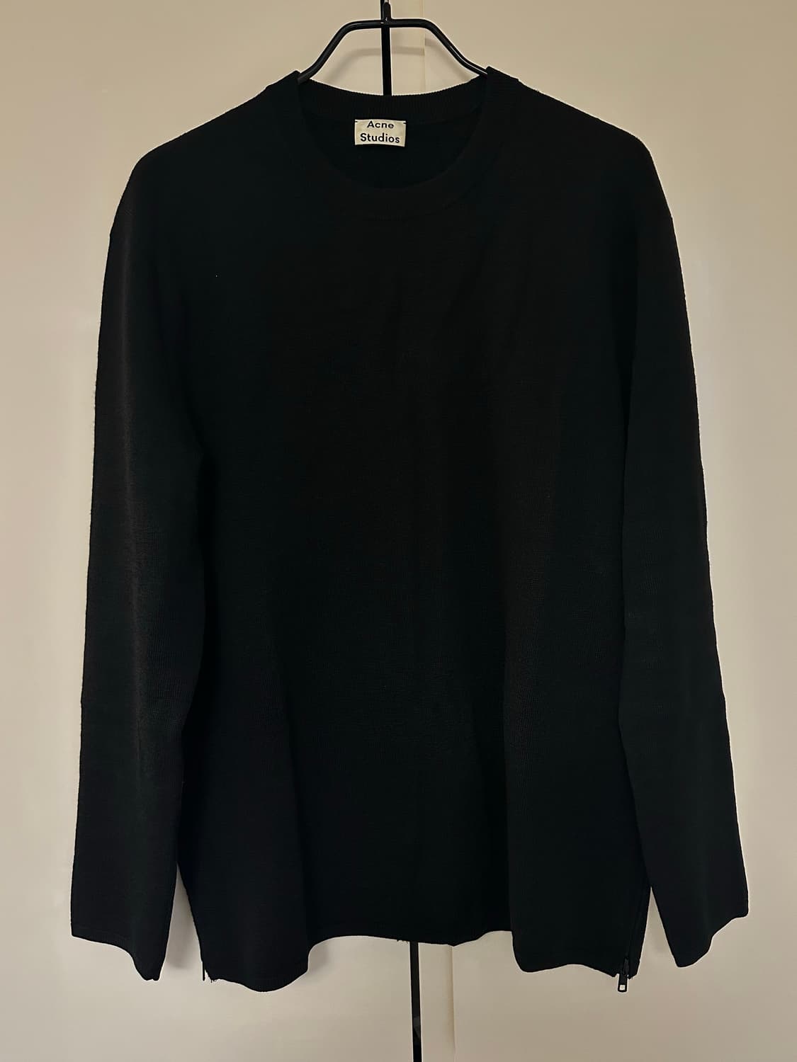 [M] 아크네 미카 사이드 지퍼 니트 상품이미지1